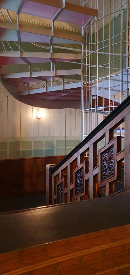 Hotel Okresni Dum Hradec Králové Extérieur photo