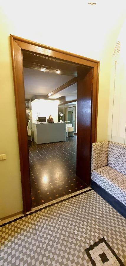 Hotel Okresni Dum Hradec Králové Extérieur photo